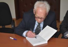 Големата збирка од најстариот жив македонист Коста Пеев- донирана во Институтот за етнологија и антропологија