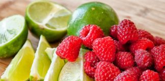 КулАрт кујна: Куглоф со малини и лимон