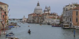 51. издание на Венецијанско биенале