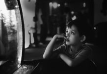 Децата и младите, жртви на комплетно срушен вредносен систем