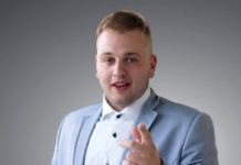 Авторството мотив за нови успеси и во вонредна состојба- Што прави младиот автор Филип Димкоски овие денови?