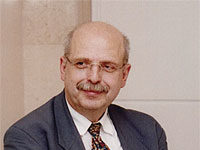 Licentia poetica со Марјан Пунгартник -Овој овоштарник те слави повозвишено од мојата песна