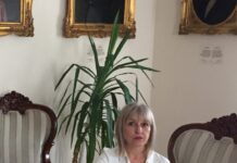 Licentia poetica со Гордана Јовиќ Стојковска- И чекам да проструиш како блесок на прекршениот зрак