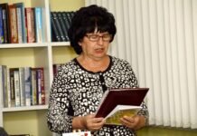 LICENTIA POETICA СО СЛАВИЦА ЦВЕТКОВА-Ме повикаа да стихувам  белите води на Масалница  што везден итаат  во прегратките на Брегалница