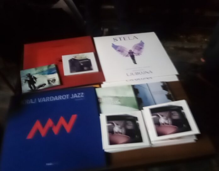 Screenshot_20211001_234751