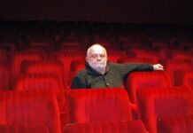 Со нова претстава Коле Ангеловски слави 60 годишен јубилеј