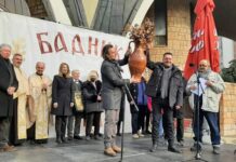 Уметноста ќе ја победи пандемијата порачаа кумовите – бадникари!