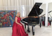 ДИЛЕК РЕЏЕП, ПИЈАНИСТКА: Ние уметниците имаме широки погледи и не сме оптоварени со предрасуди!