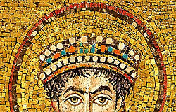 07.04. 529 година бил издаден првиот нацрт на Јустинијановиот законик