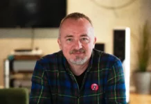 (Видео) Концерт на Сашо Поповски во Шпанија