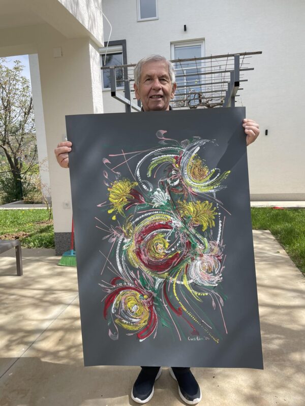 received_738744041406131