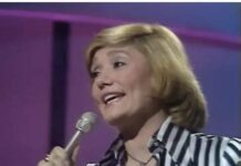 Славната грчка евровизиска пејачка Маринела (86) доживеа удар на сцена