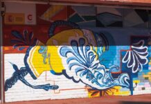 Нов Мурал во Театар Комедија: Шпанска Керамика во Срцето на Скопје!