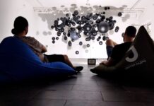 Самостојна изложба на Јулија Манојлоска