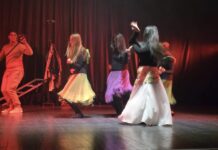 Мултиталентирани тинејџери блеснаа на сцената во Крива Паланка  во мјузиклот „Крал Иби“